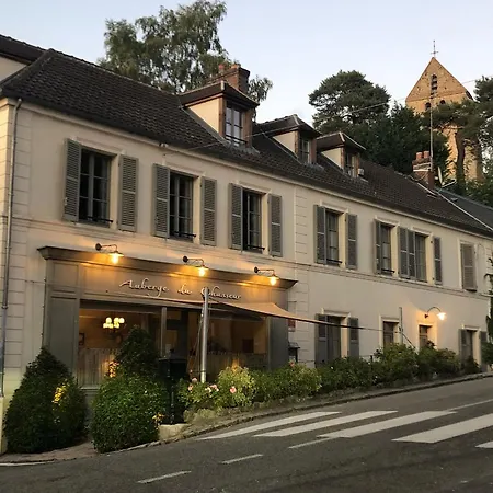Du Chasseur 3*