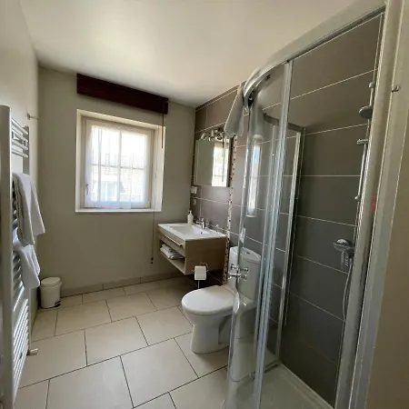 Du Chasseur Bed & Breakfast Grosrouvre
